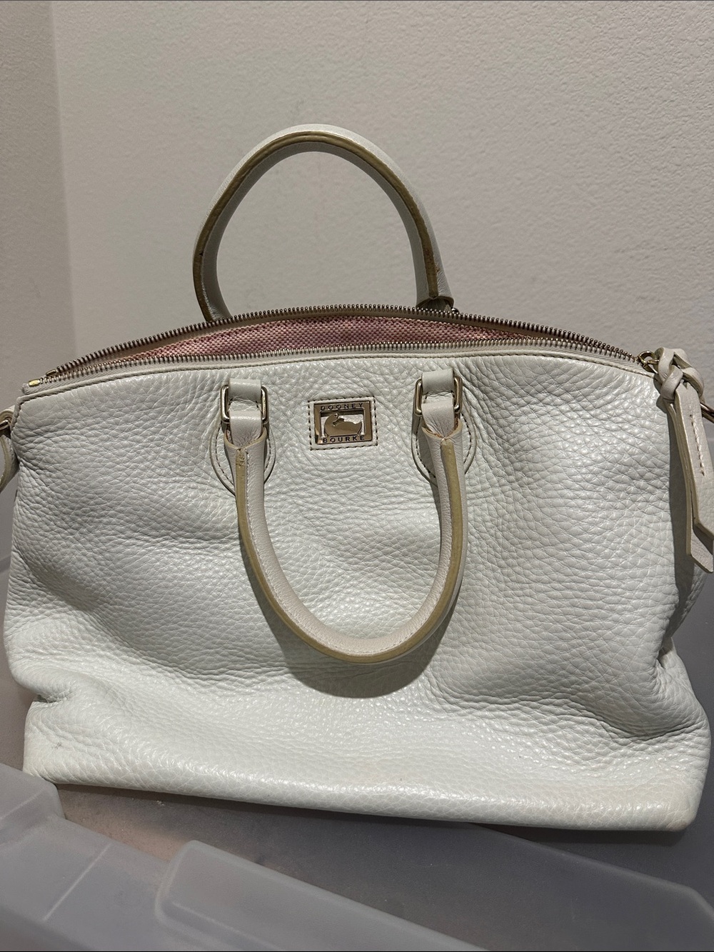 Dooney & Bourke White Leather Handbag - Classic Top-Handle Tote